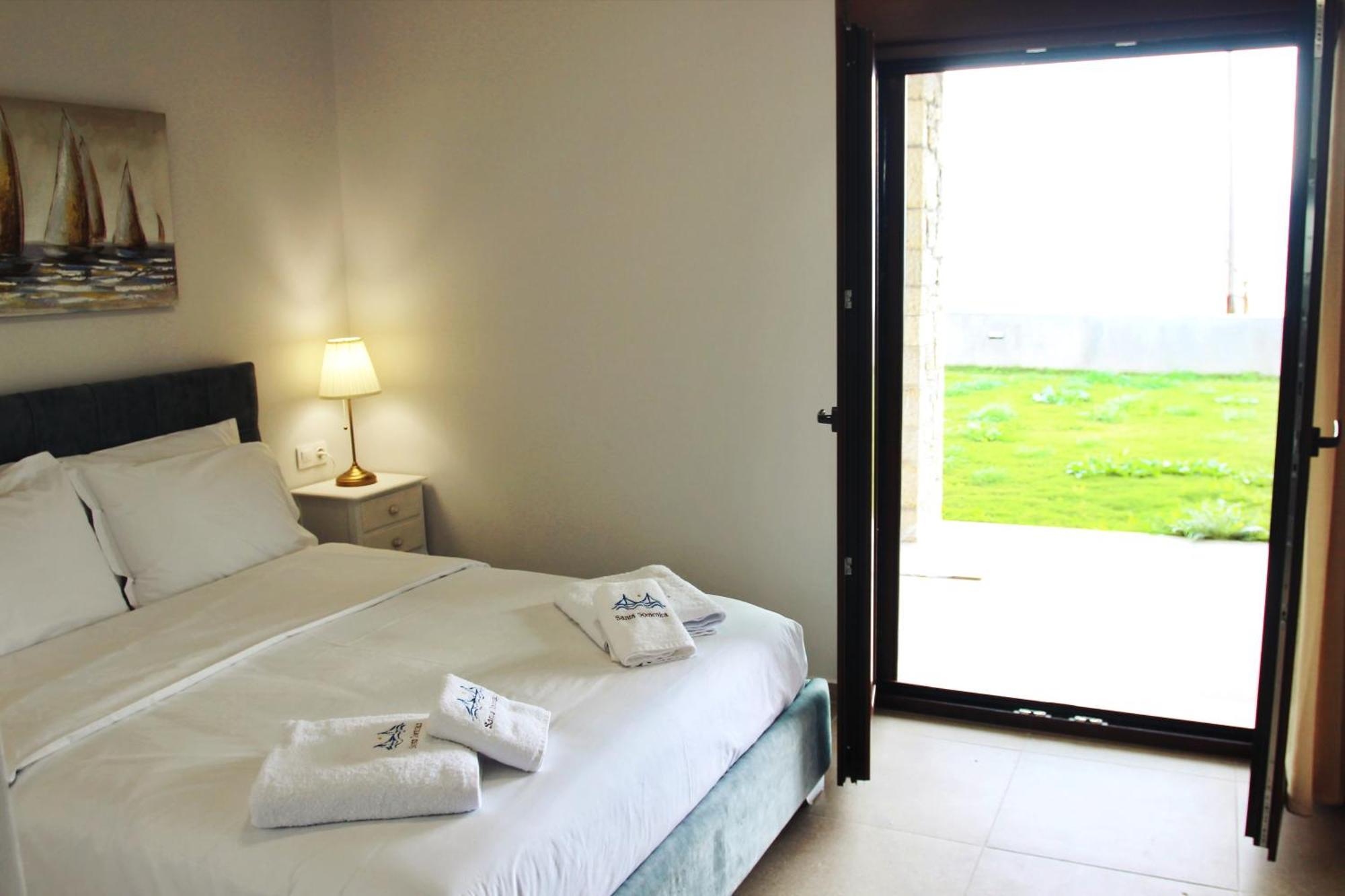 Santa Domenica Nafpaktos - Rooms And Apartments By The Sea Exterior foto